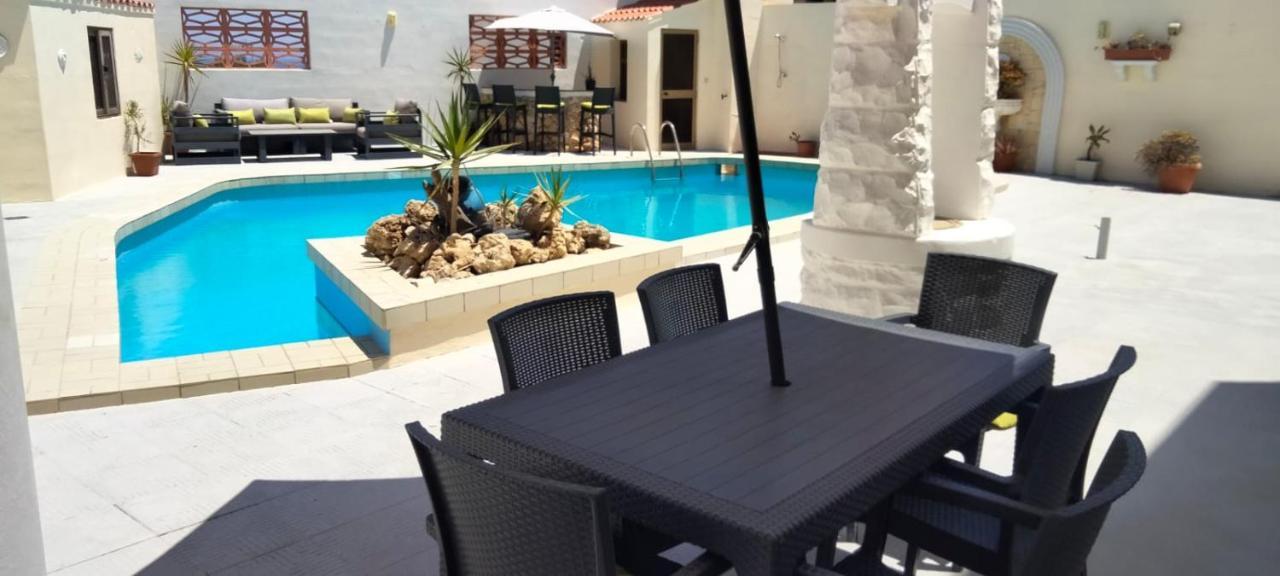 Malta Tourism Approved Home With Private Pool 34 Galileo Galilei Mellieħa Kültér fotó